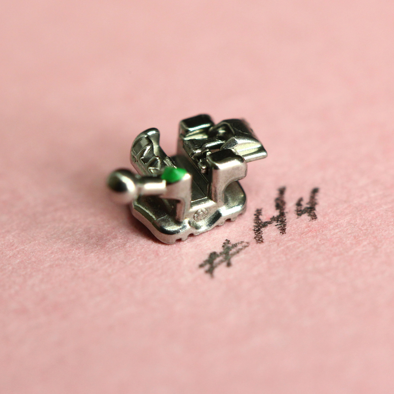 43 - Нижний правый клык с крючком H4 LR3 HK 22/7/5/0